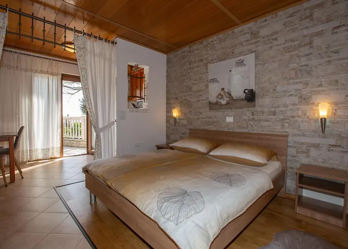 Apartment Salona *