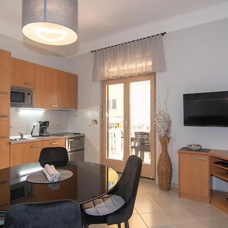 Salona Apartmán