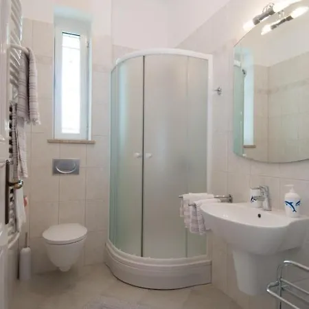 Apartment Salona