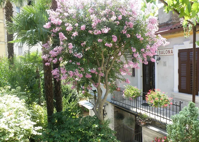 Salona Abbazia