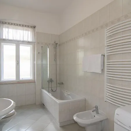Salona Appartement *