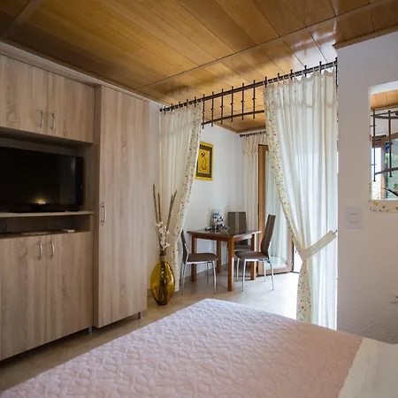 Appartement Salona *