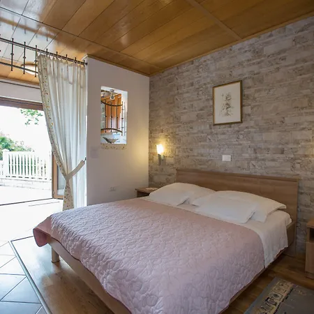 Appartement Salona