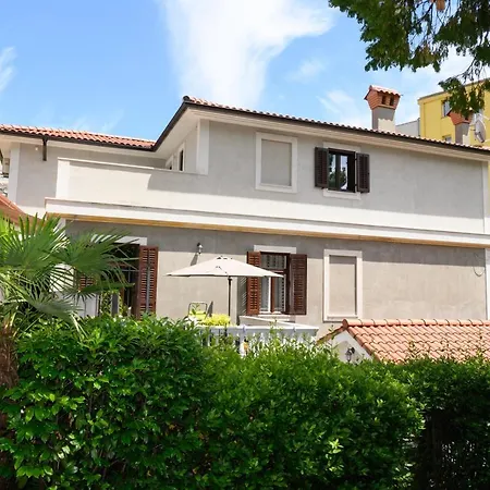 Salona Appartement *